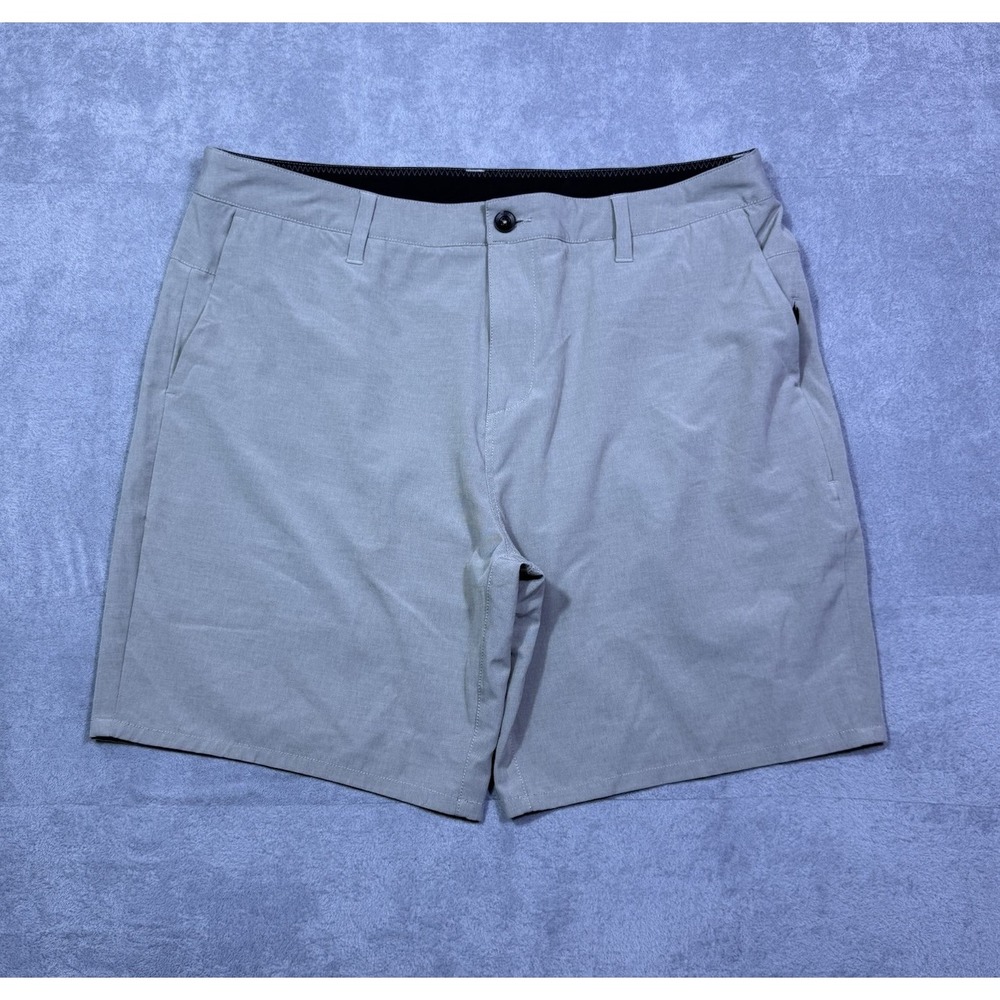 Vuori Shorts Mens 36 Banks Gray Performance Stretch Chino Athleisure Modern